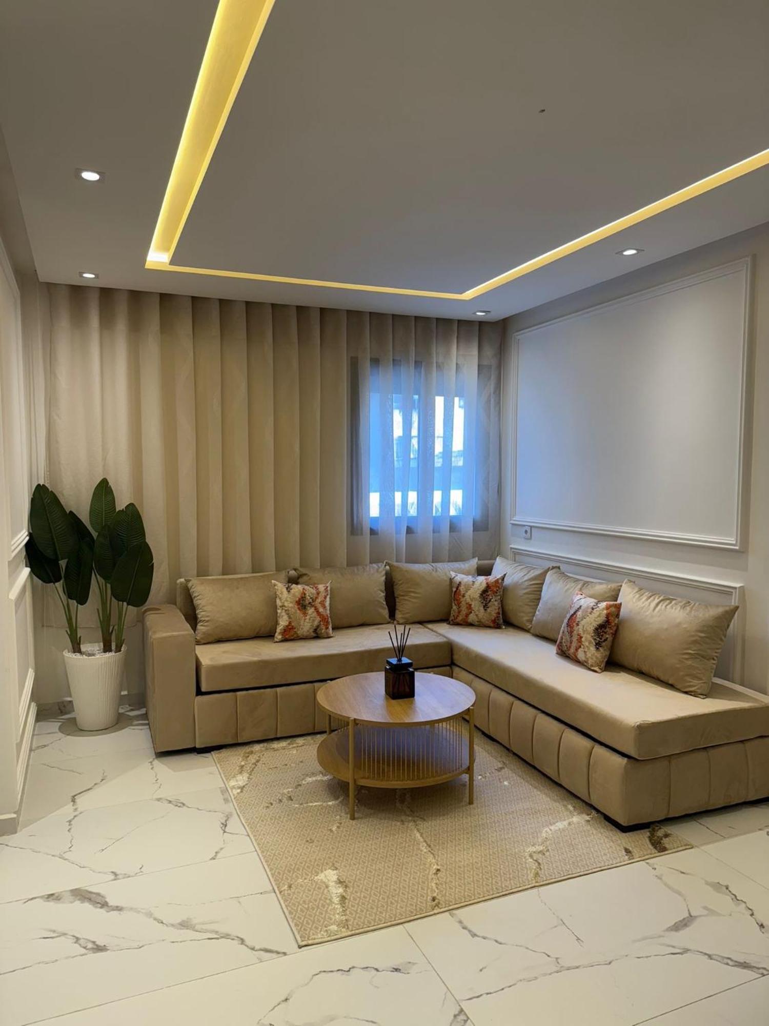 Apartment Center *